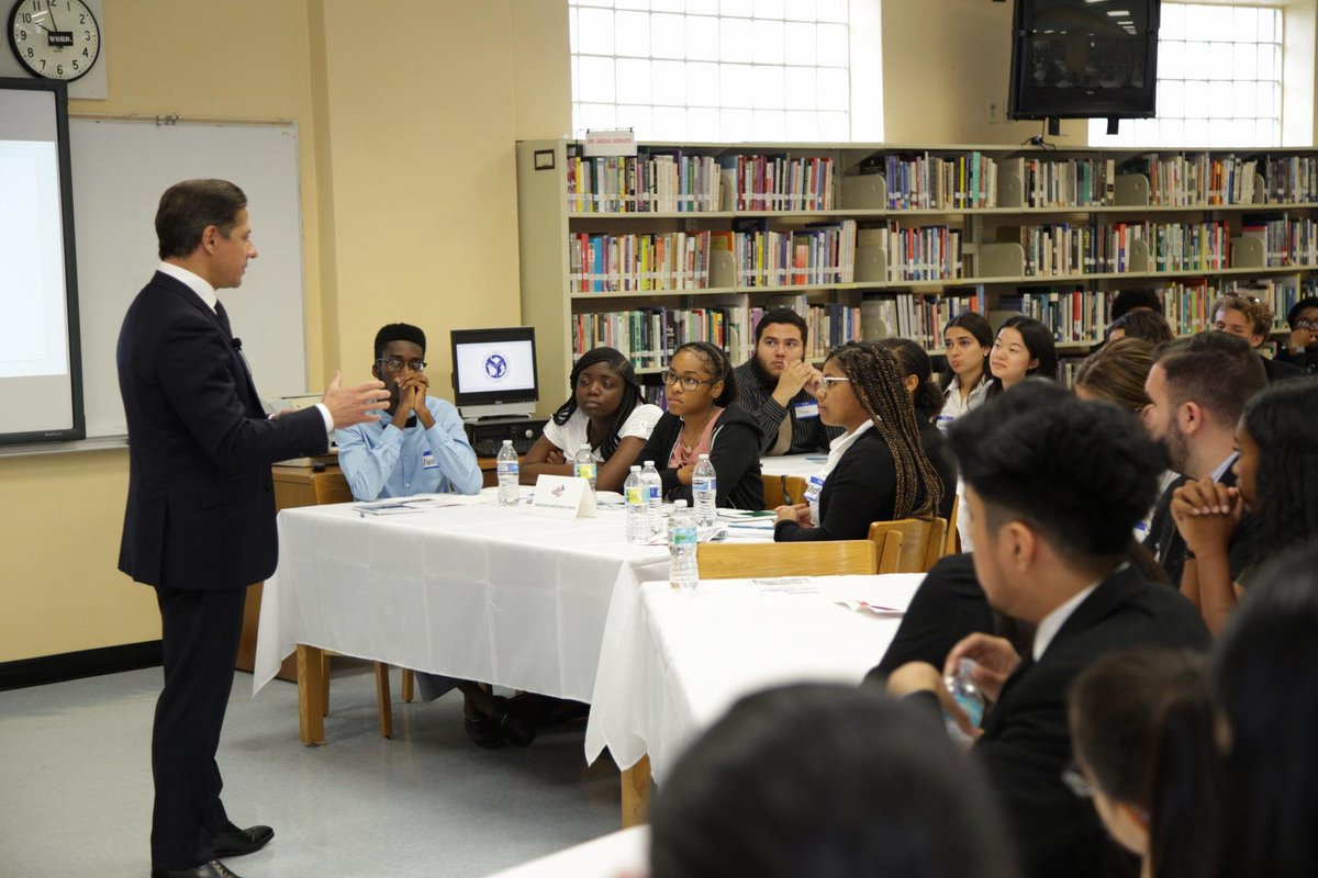 MDCPS's tweet image. We @MDCPS do not believe in arming teachers. Teachers should have sharp minds, but they should not be sharp shooters. @MiamiSup answers a question about safety and security upgrades in our schools since the Parkland tragedy. #SupRT19