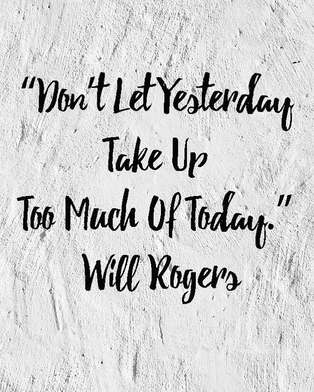 #MotivationMonday Keep moving forward💜