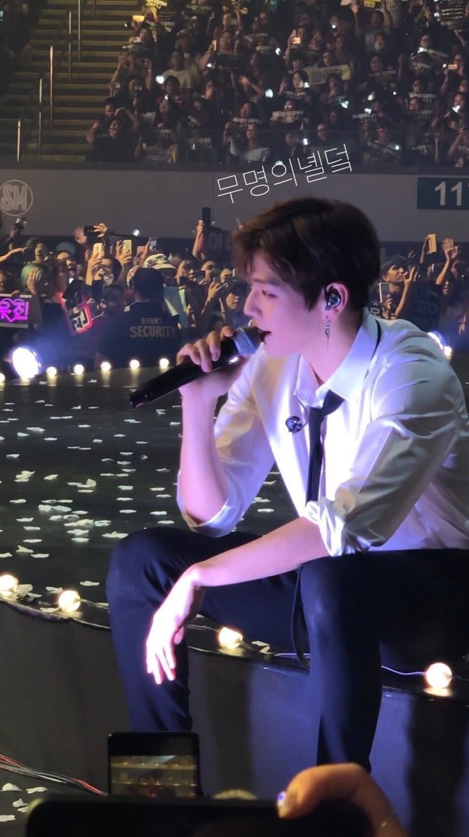 I_YamzZ's tweet photo. หุ่นพี่แดนจากกล้องโทรศัพท์คือสุดยอดมากๆ ฮืออ หุ่นโคตรดี แล้วแบบพอมองผ่านกล้องโทรศัพท์แล้วมันดูเรียลดูจับต้องดั้ยยยยยย https://t.co/DI9YY9MsRe