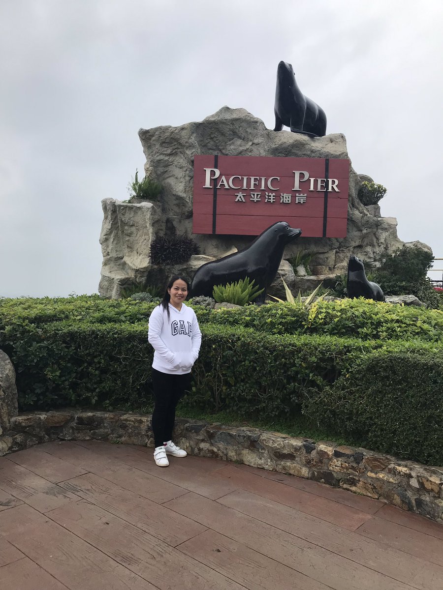 sunsetjeid's tweet photo. 💜 Ocean Park Hongkong...💜 https://t.co/W2Npb7Hu9O