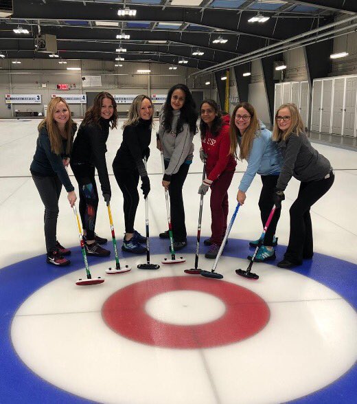 Ms_EMiller's tweet image. Teachers have fun on March Break too! Why not try something new, fun and active?! @rjlee_ps @PeelSchools #teachershavemorefun #curlingfun
