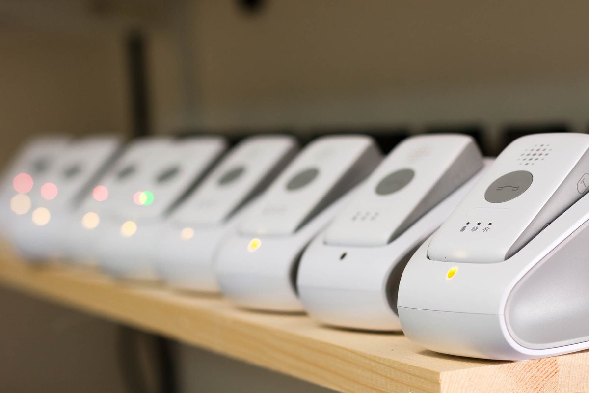 MobileHelpNow's tweet image. To most people, nine minutes isn&apos;t much. But to us, it is. Because we save a life every nine minutes. 

All of our equipment undergoes rigorous testing so the people that matter most can avoid a catastrophe and get the help they need.
#MobileHelpHeroes #MobileHelp