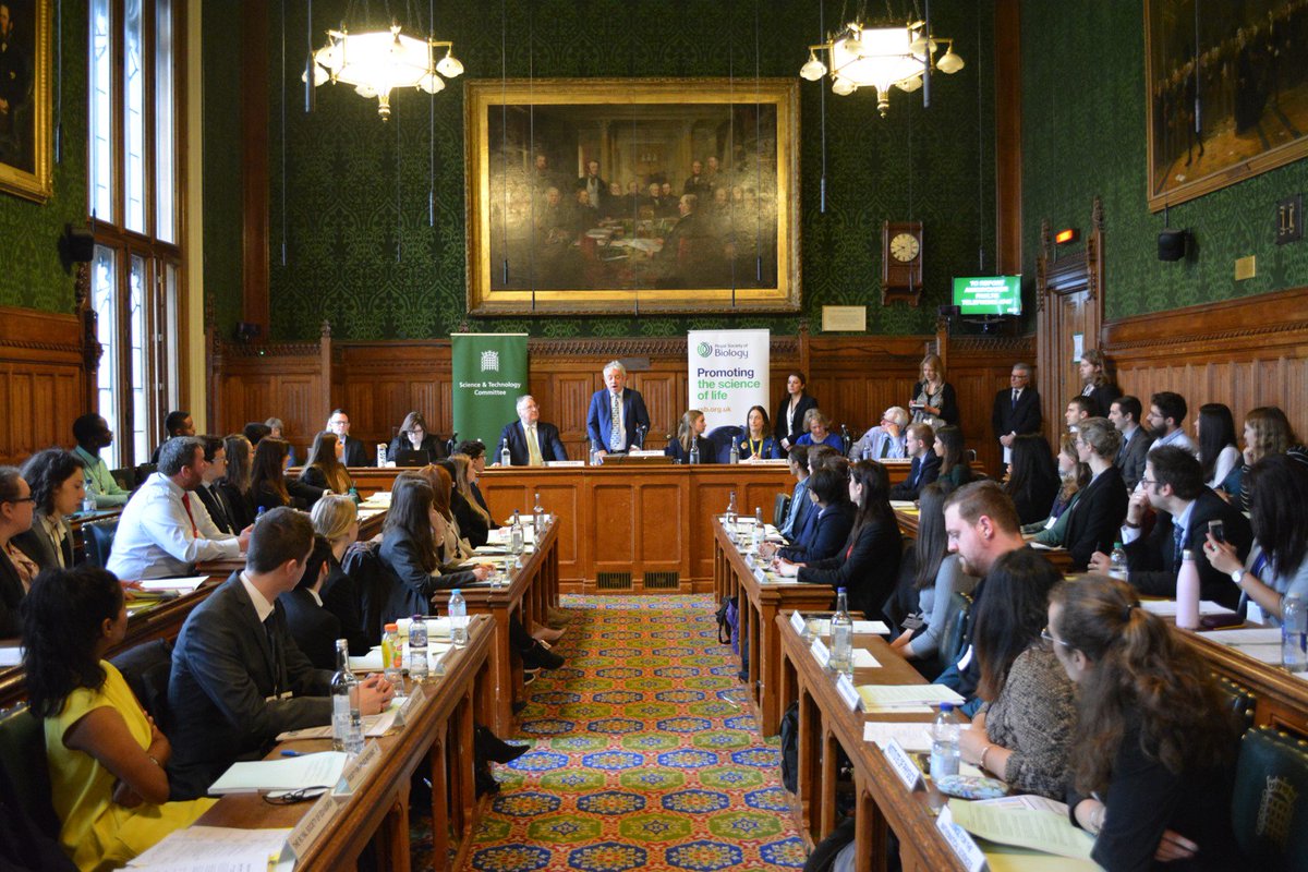 SCIupdate's tweet photo. Some great questions from @BritPharmSoc @sciencecampaign @royalsociety @geolsoc @NutritionSoc @BritishEcolSoc @RAEngNews @britsocimm @physoc @OpenUniversity at the #VOF2019 event. Thank you to @RoyalSocBio for organising! Read our full report here https://t.co/DwndJz8uYo https://t.co/fuN7K0kYR1
