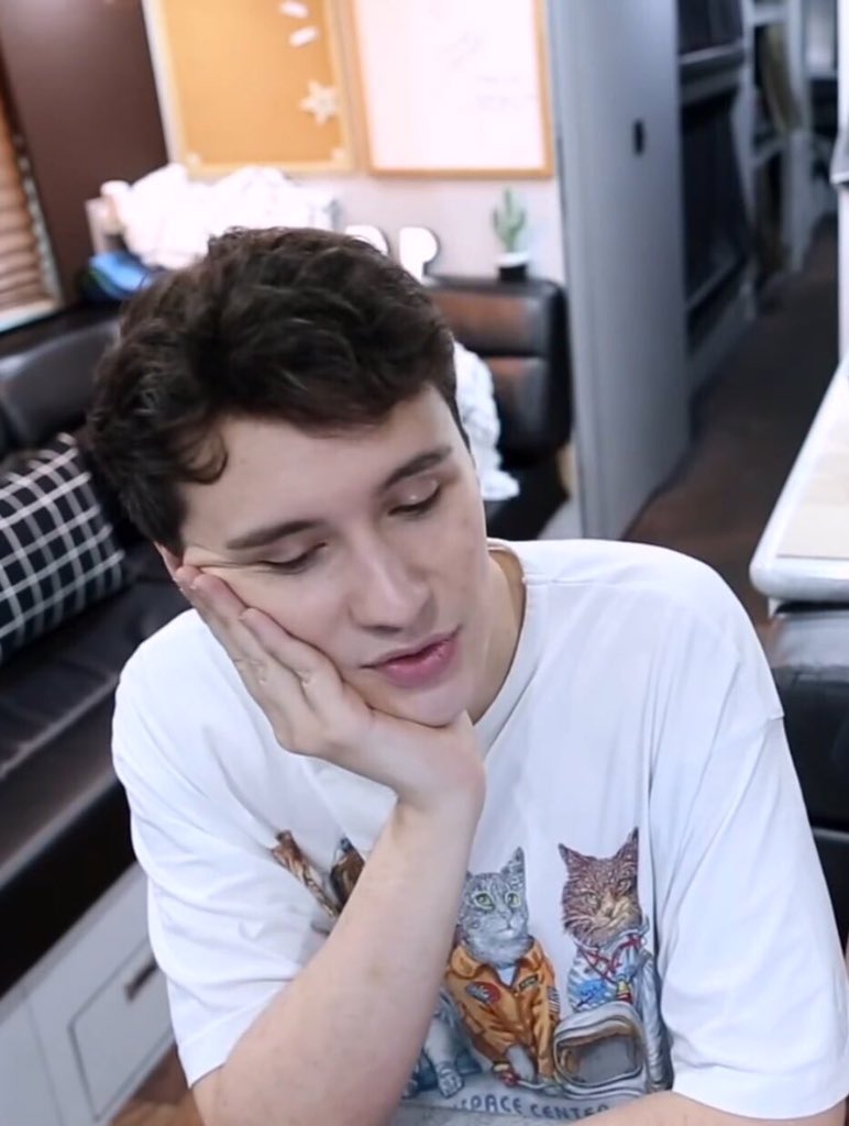 bookmarklester's tweet photo. dan in white is a special kind of soft https://t.co/yFgZhvsU5g