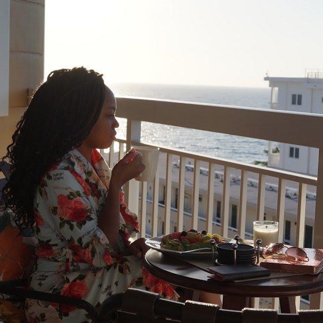 SpaOverdose's tweet image. MOTIVATED...
Good Morning! Go follow @oohlaluxesoiree to be in the know for the launch of one of our luxurious, self-care products....Coming Spring 2019. We do more than just Spa (parties) Soirées 💆🏽‍♀️Happy Monday ift.tt/2UHWgnS #Spa #Luxury #Organic