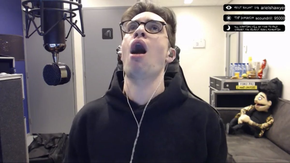 panicboiiii's tweet image. 