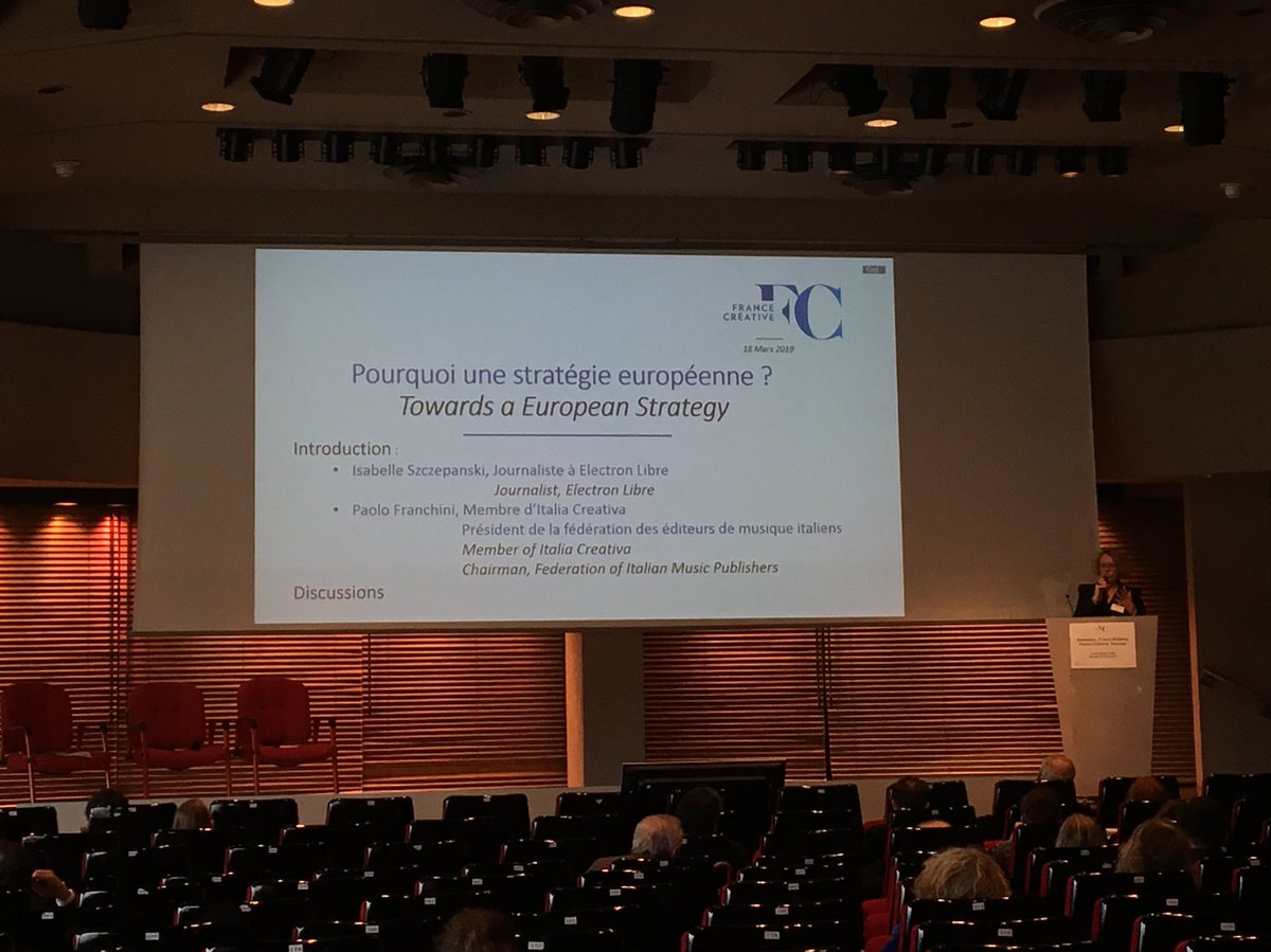 la_gam's tweet photo. Au séminaire #FranceCreative à la @sacem , @IsabelleOtto apporte son point de vue sur l’intérêt d’une stratégie européenne, notamment sur le numérique 🇪🇺#Europe https://t.co/WHwAEQyWmZ