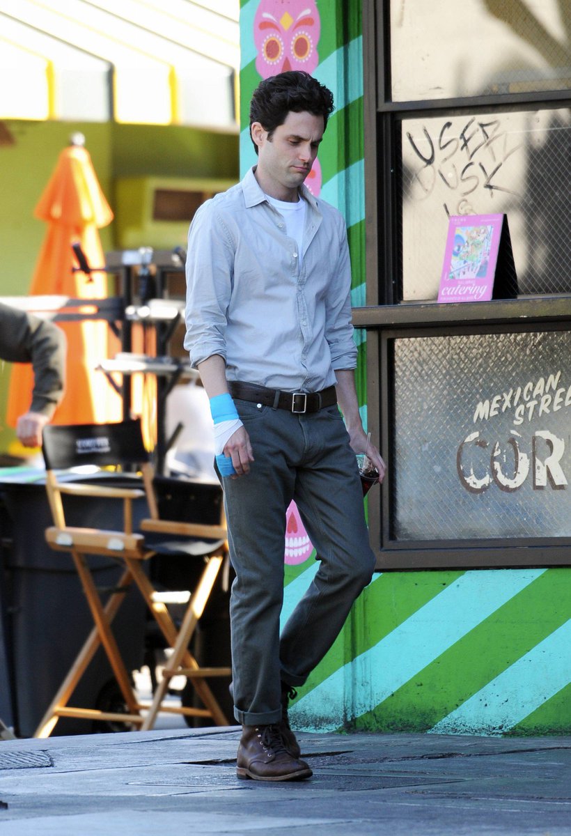 Penn Badgley Fansite At Pennbadgleynet Twitter