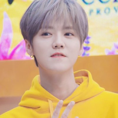 bussabaaa_'s tweet photo. # NewProfilePic
เหลืองแล้ว✨ https://t.co/y8UjN37m7F
