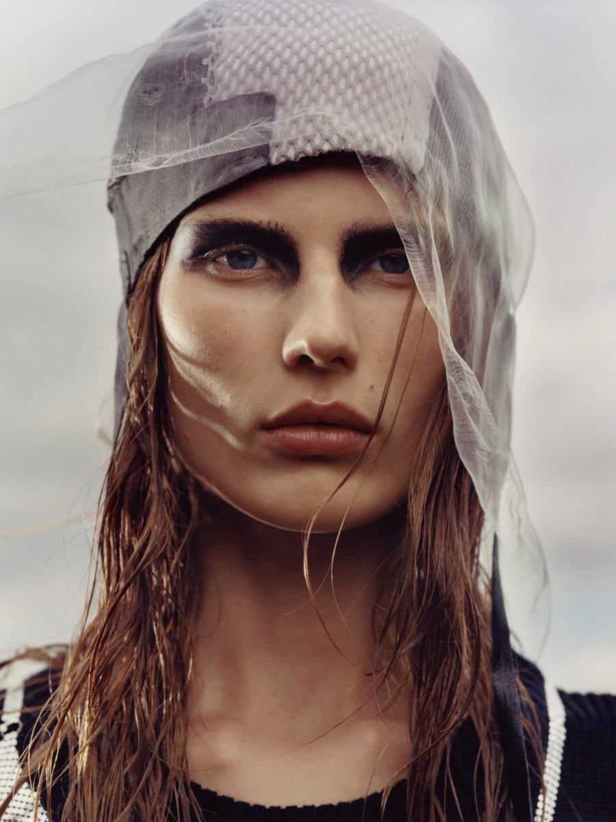 theindustrymgmt's tweet photo. Now representing dynamic photographer duo Bjarne x Takata 💫 Below, Adela Stenberg for their breathtaking editorial in The Last Magazine #TheIndustryMGMT
#TheIndustryArtists #AdelaStenberg #TheLastMagazine #Fashion #Photography https://t.co/mvysf0RiTw