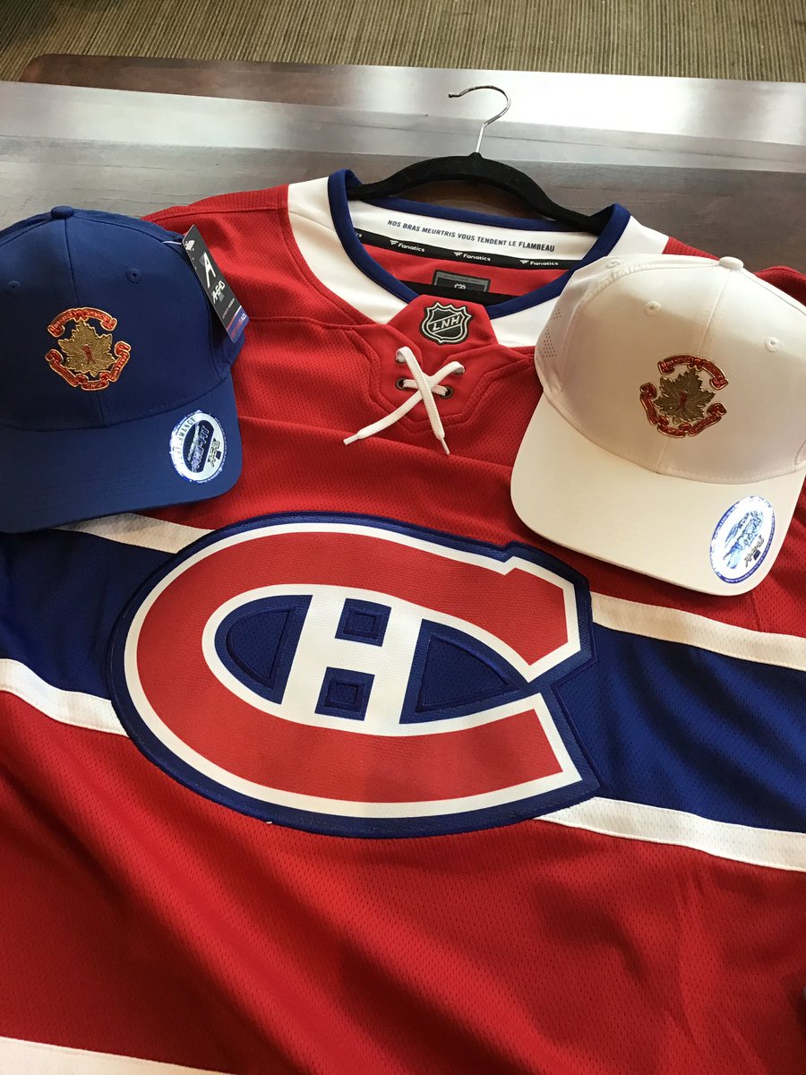 AHEADUSA's tweet photo. Thanks to Toronto Golf Club for the pics! We love your SonicWeld logos - but we’re @NHLBruins fans in this office! @Doug_Rankin
.
.
.
#aheadusa #torontogolfclub #golflife #golfswag #Bruins #nhl #sonicweld https://t.co/BTTcRDgDwB