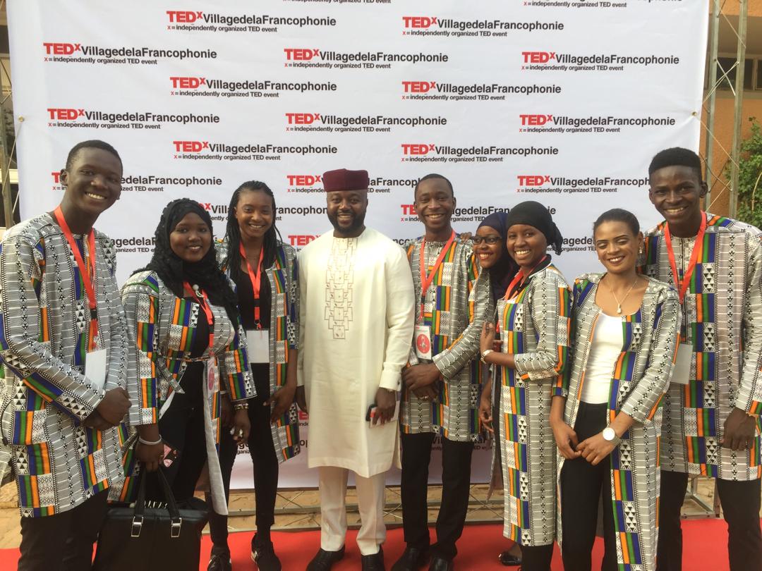 abdallahsup's tweet photo. @TEDxVdF Si je poste pour mes cousins ça passe?
#TEDxVDF
#ThePowerofResilience https://t.co/3gb7nrS9Oi