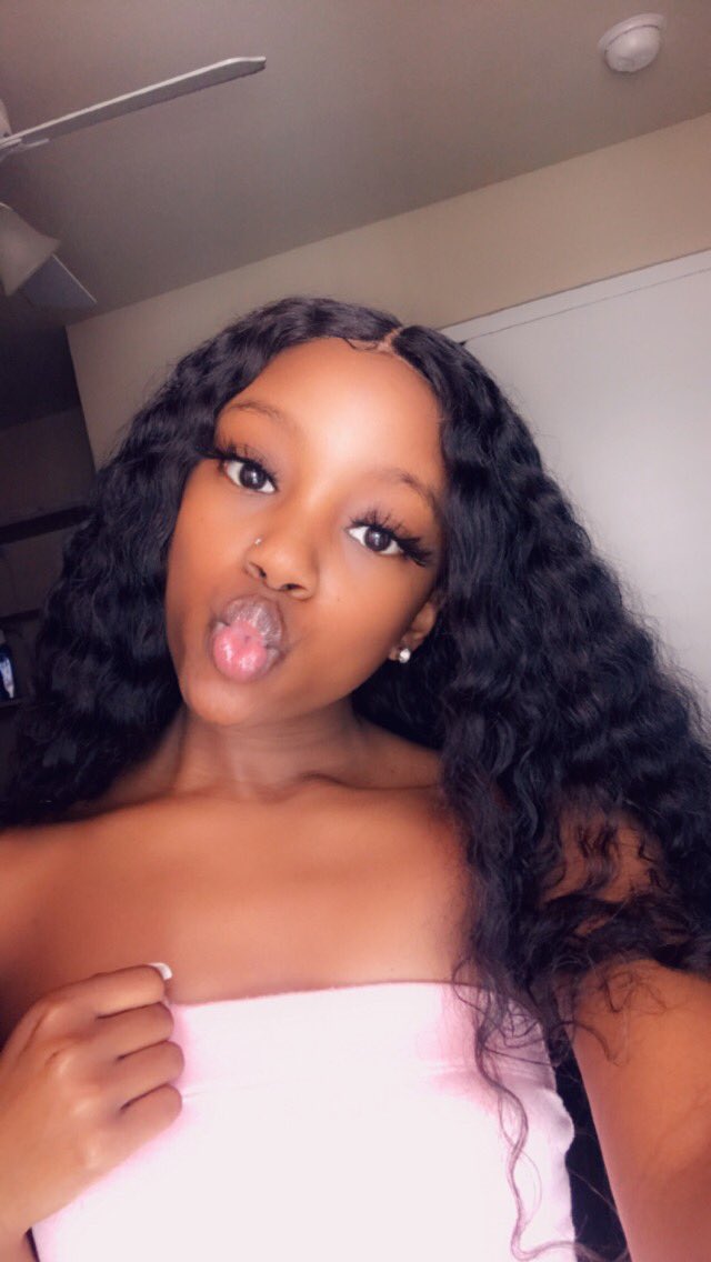 TickiiDaDoll_'s tweet photo. #DarkskinTwitter 💕🚺 https://t.co/rUwPRgXiFC