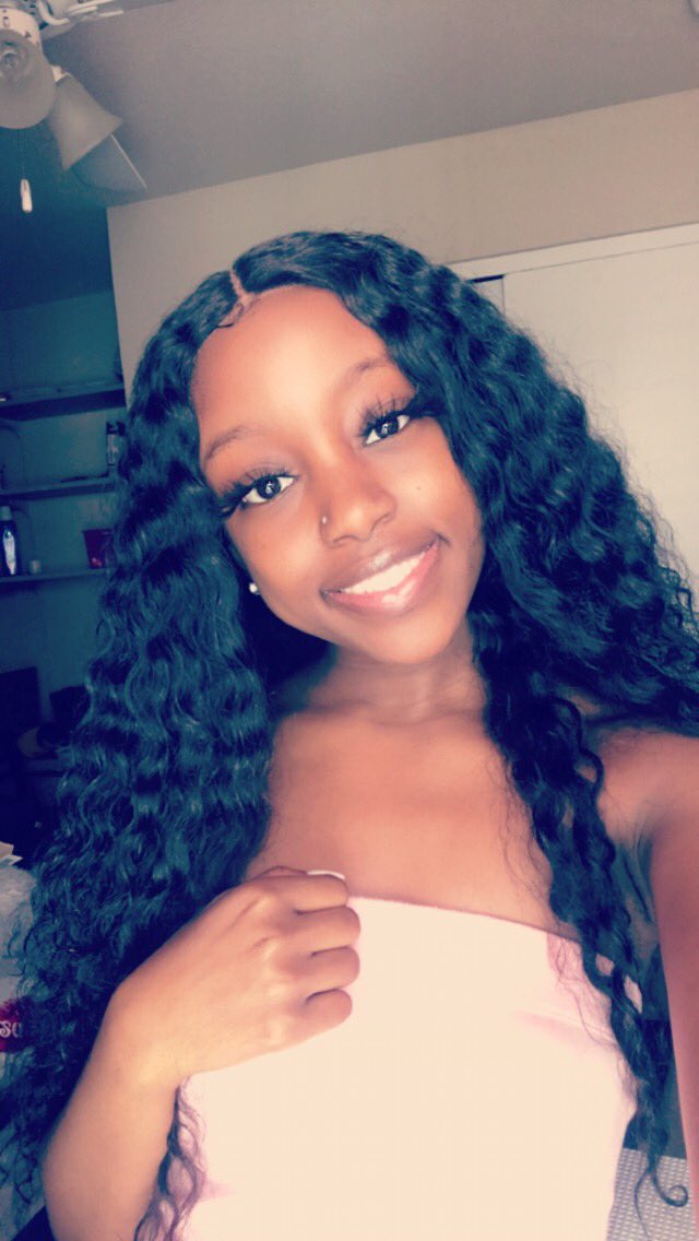 TickiiDaDoll_'s tweet photo. #DarkskinTwitter 💕🚺 https://t.co/rUwPRgXiFC