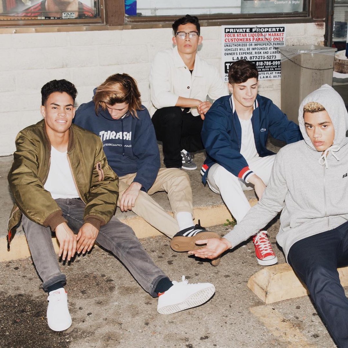 PRETTYMUCH's tweet photo. HAPPY 3 YEAR ANNIVERSARY! We love you with all our hearts ❤️ thanks for sticking with us through it all and showing us so much support BEANZ FOR LIFE!! Enjoy these throwback pics 💫 https://t.co/8e334RzUlN
