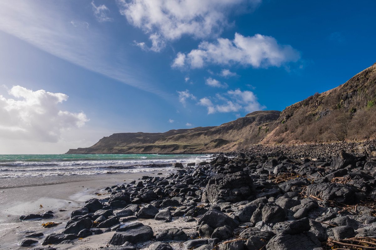 Beautiful blue sky above Calgary Bay on The Isle of Mull <a href="/StormHour/">#StormHour</a> <a href="/ThePhotoHour/">#ThePhotoHour</a> <a href="/VisitScotland/">VisitScotland</a> <a href="/CalgaryBayMull/">FriendsofCalgaryBay</a> #lovescotland #photography