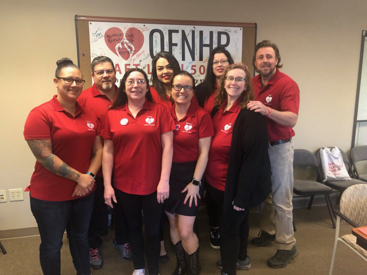 OFNHP's tweet photo. Our OFNHP Tech bargaining team kicks off 2019 contract negotiations today with @peacehealthsw! 💪#WeAreOFNHP #RespectTheTechs #1u https://t.co/tEPGScpvjA