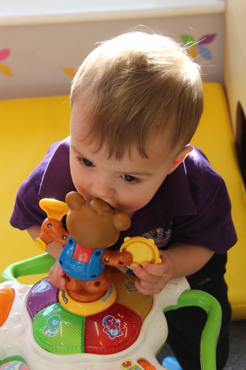 leapandlearn's tweet photo. Nothing better than seeing happy little Leap and Learners #loveourjob https://t.co/nqelKcxxC8