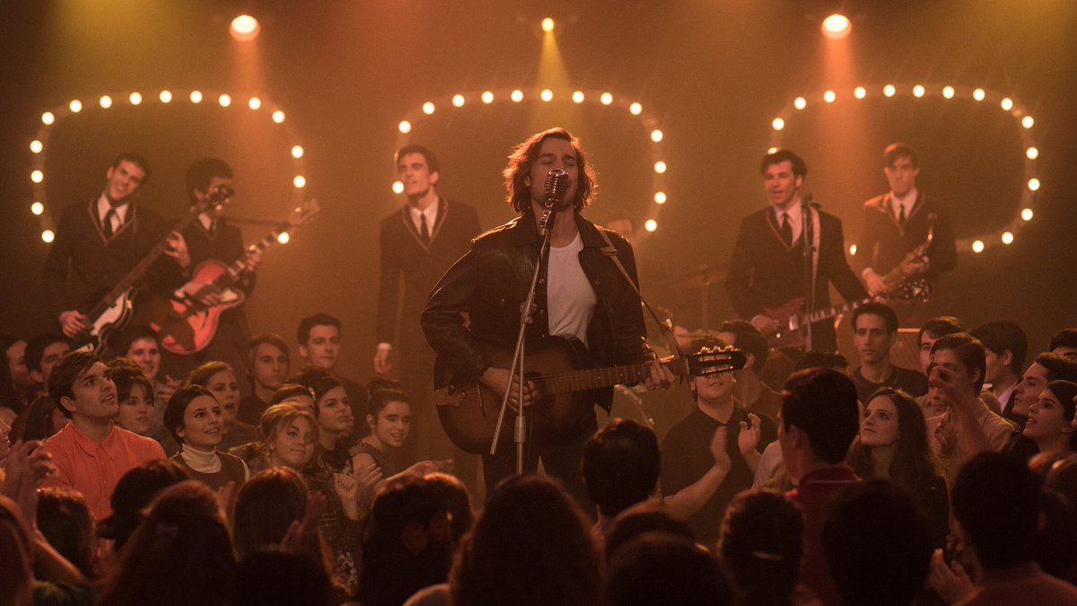 🔥 Dejen todo lo que están haciendo. HOY A LAS 22:45 estrenamos #45Revoluciones en <a href="/antena3com/">Antena 3</a> . 
ROCK N’ ROLL 🔥🎸