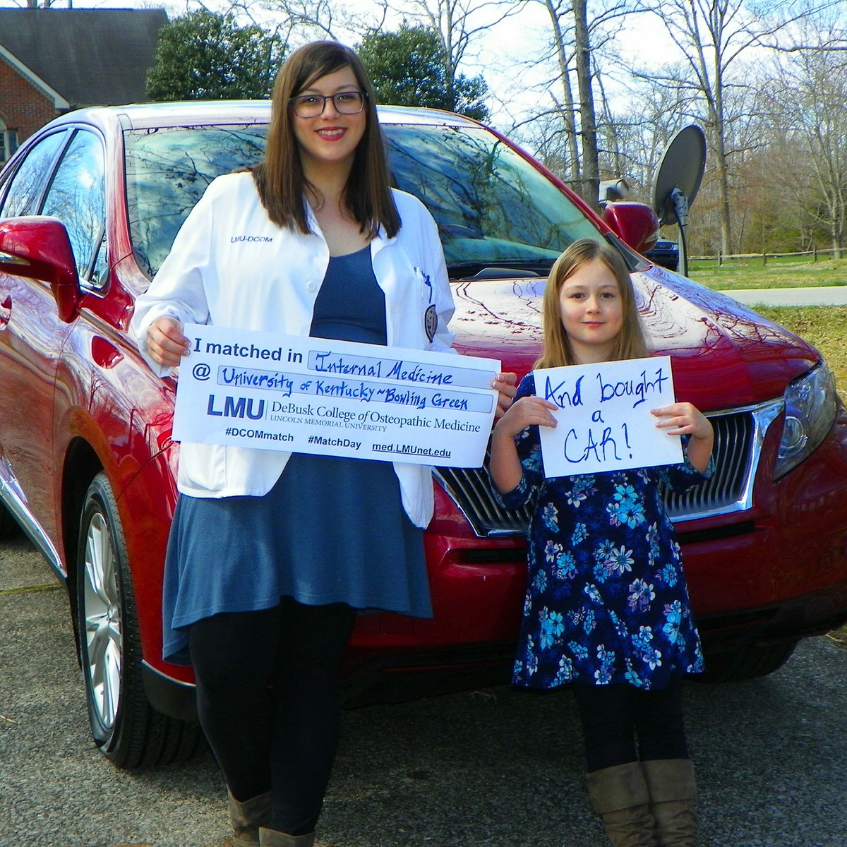 DCOMtweets's tweet photo. Erin Hopkins and her daughter celebrated getting matched by purchasing a new car! Erin matched in Internal Medicine at the University of Kentucky in Bowling Green, Kentucky! Congrats! #DCOMmatch #Match2019 #MatchDay2019 https://t.co/gZYmMMJRWy