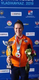 CHELSEY HEIJNEN BEHAALT BRONS TIJDENS HET EK ONDER 22 - boksen.nl/chelsey-heijne…