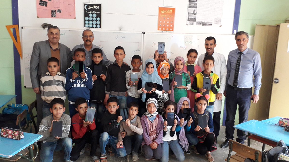 TiznitMen's tweet photo. مؤسستان تعليميتان بتيزنيت تستفيدان من عتاد معلوماتي لتفعيل مشاريعها التربوية في مجال ادماج تكنولوجيا المعلومات والاتصالات في العملية التعليمية التعلمية : مجموعة مدارس ابن بطوطة بالركادة والمدرسة الجماعاتية بجماعة رسموكة،بدعم من مديرية Génie بالوزارة https://t.co/W8LwR4IkOS