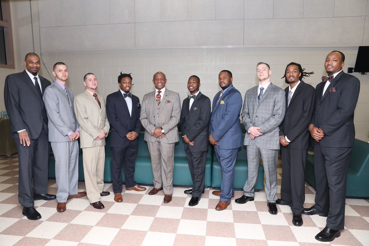 MeckSheriff's tweet photo. More from our partnership with @CharlotteWorks @NC Works ‘Empowerment through Employment’ Career Fair for our residents #jobready #goodlookingcrew https://t.co/zLsFVkgHma