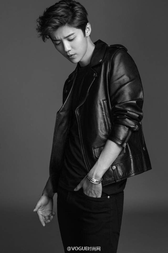 LizzieD2002's tweet photo. @Love_ForExo @weareoneEXO @layzhang @B_hundred_Hyun @weareoneEXO
@B_hundred_Hyun
@layzhang
#weareoneEXO
#EXO

LUHAN!! PORQUÉ 😢😢

No quiero, pero estoy obligada😭😭 https://t.co/gQQY2XCrQn