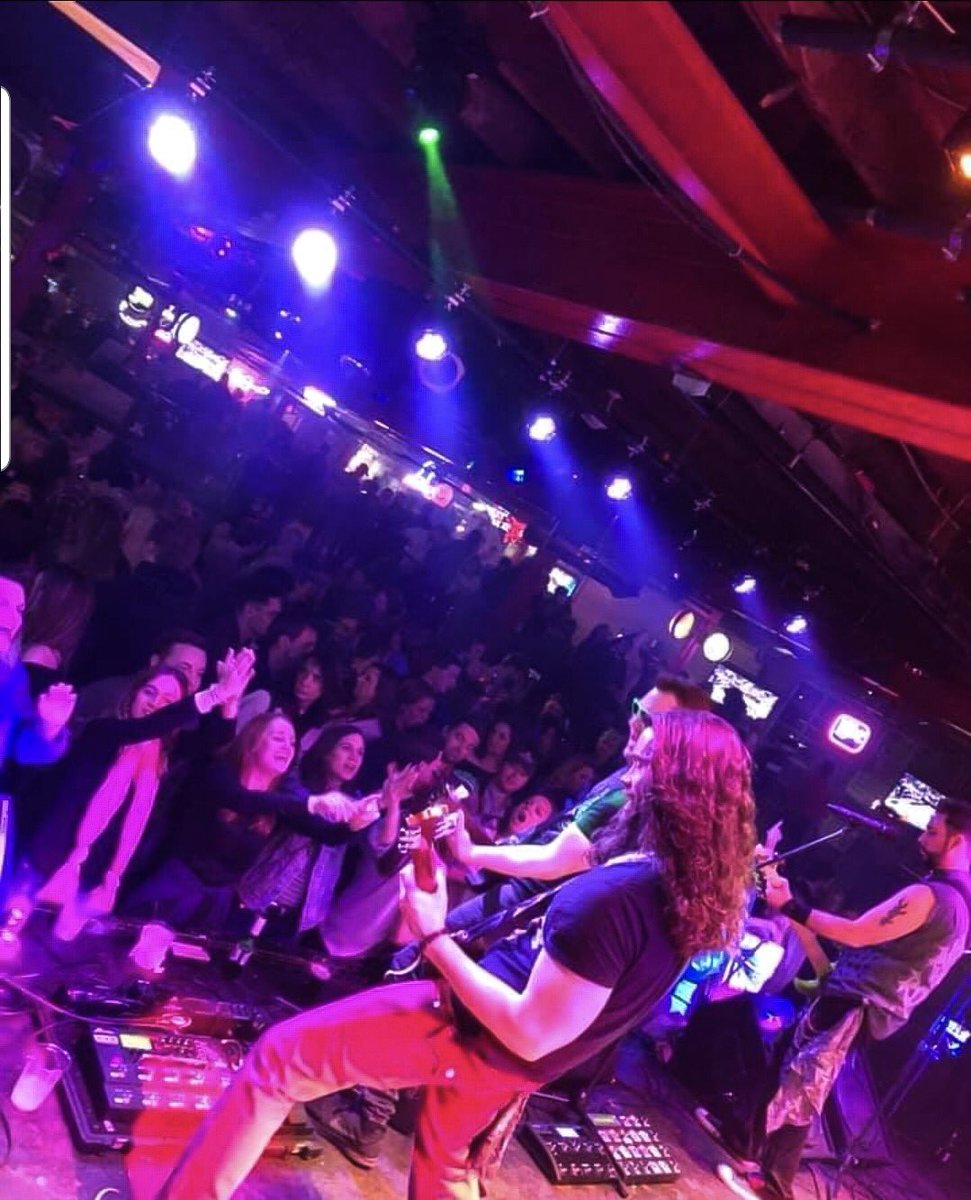 CrescentMoonEnt's tweet photo. Get Sideways took on the Oxford crowd this Saturday at The Library. St. Patrick’s Day weekend well spent! ☘️ #livemusic #music #StPatricksDay2019 #StPaddysDay #StPatricksWeekend #partyband #oxford #bookingagency #green #cme #StPattysDay #bandlife #getsideways https://t.co/LsgcTakvEh
