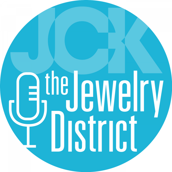JCKMagazine's tweet photo. Check out JCK’s new podcast #TheJewelryDistrict! Episode 1: JCK news director #RobBates and senior editor #EmiliVesilind discuss the Oscars, fashion week, Samuels Jewelers—and Rob interviews analyst Ben Janowski about lab-grown diamonds!:
https://t.co/rpwObKYHbm https://t.co/E2siTX9pfR