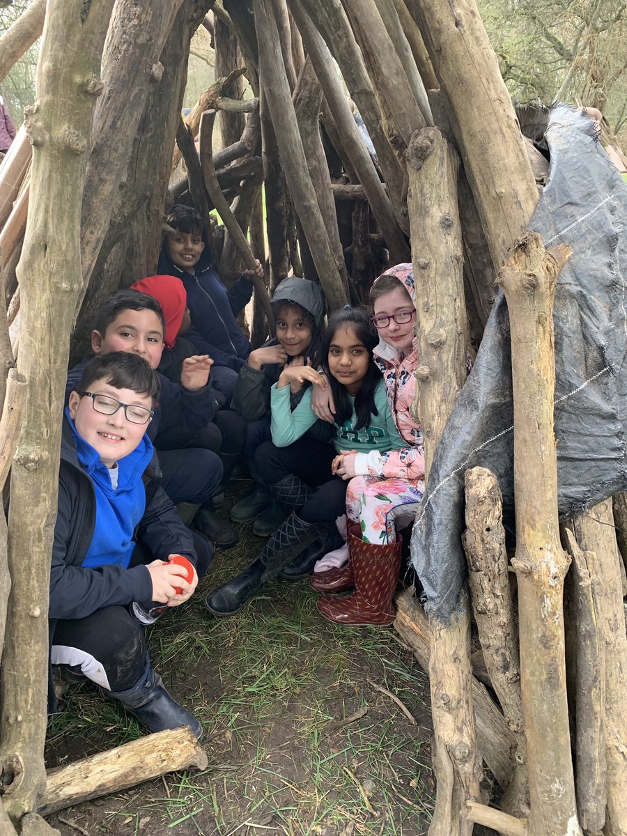 Uxendon_Manor's tweet photo. Shelters built. But, maybe not as waterproof as we thought! #Day1 #GordonBrown #Year5 #watergunfun https://t.co/CYsLgXzWZB