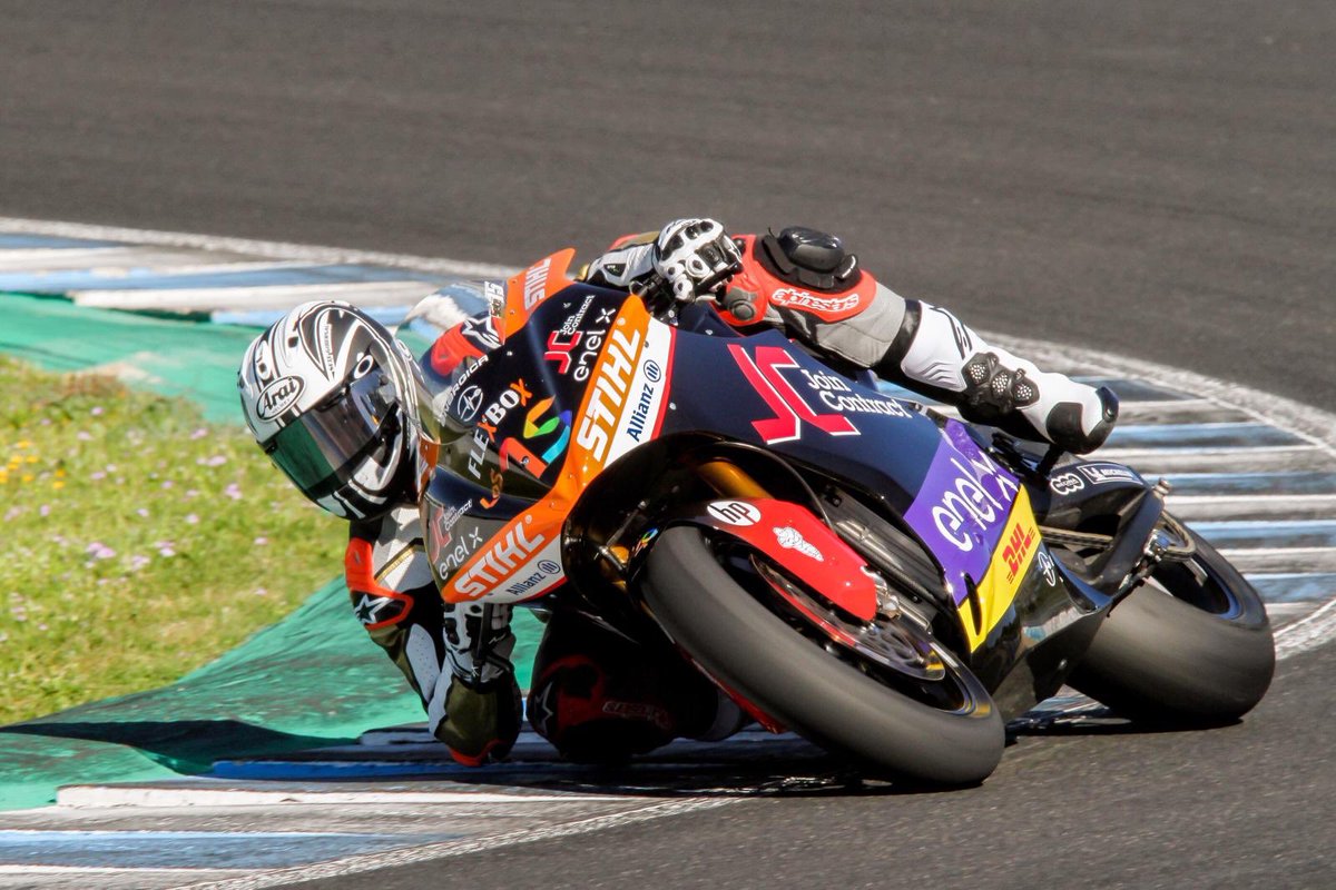 Keep on going!#MotoEWorldCup⚡💪
#Sete15 #TogetherStronger <a href="/EnergicaMotor/">Energica</a> <a href="/MotoGP/">MotoGP™🏁</a>