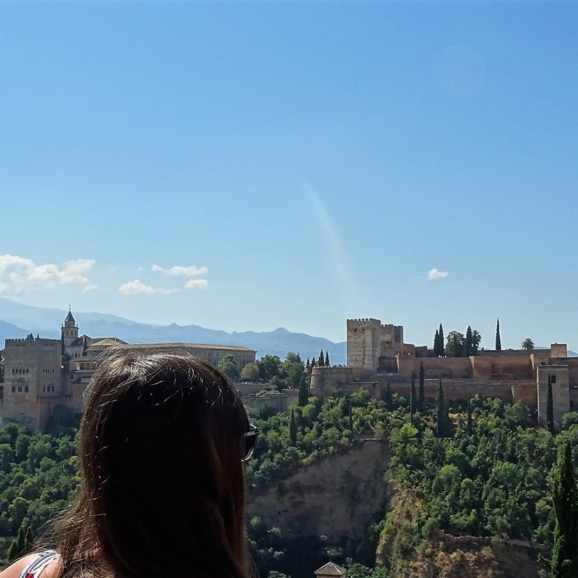 OciodeLujo's tweet photo. Como cada lunes, empezamos a planear el próximo fin de semana 🥰

- Póngame un finde en Granada, por favor.
- Marchando!

https://t.co/hI9iF5x8ab

#Granada #lunes #FinDeSemana #ociodelujo https://t.co/zUjLk7qatc
