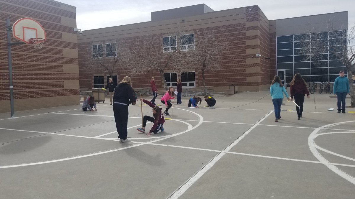 LaPorteLindsay's tweet photo. Taking data displays by #StVrainStorm. Flying paper airplanes to collect data and display in different displays! #iTeachMath #mtbos #amslearns #altonaway https://t.co/QKorsMVQ9f