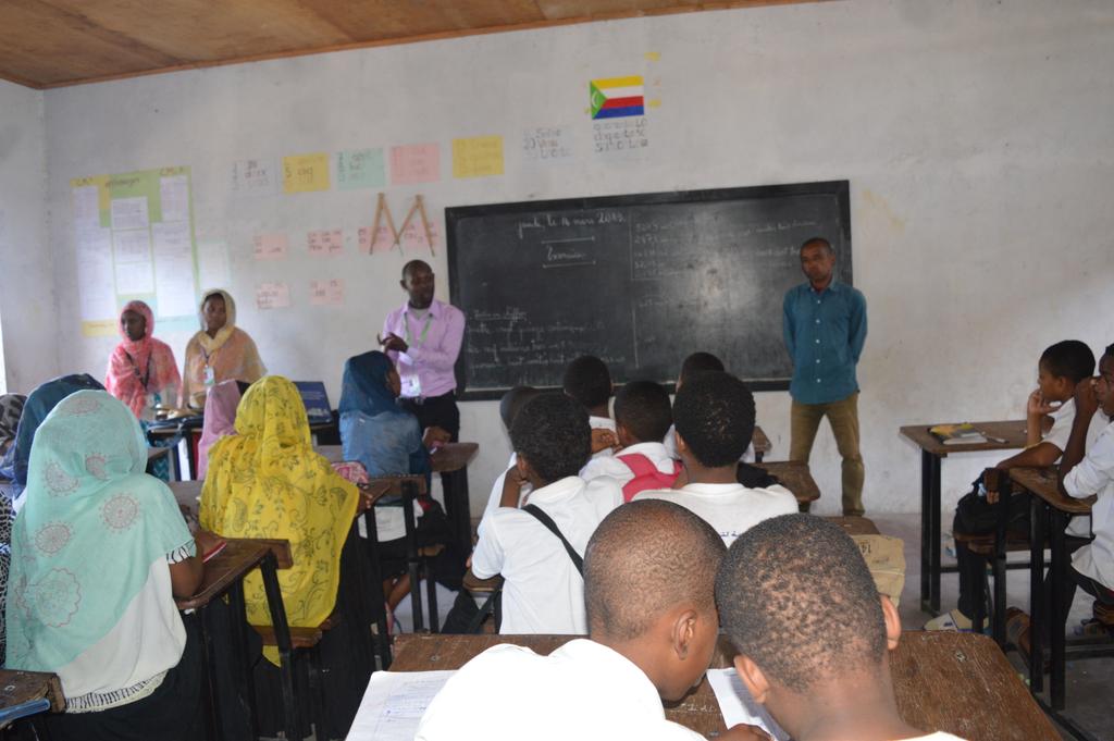 MAJ Comores pledges to inform girls and boys about comprehensive sexuality education in schools and the value of women on gender equality, young recruits who embark on the battle of DSSR /J  #RightbyHer #IDECIDE <a href="/IPPFAR/">IPPFAR</a> <a href="/yamafrica/">YAM/MAJ</a> <a href="/EmmaBowa/">Emma Bowa</a> <a href="/LubayoT/">Lubayo Tina</a> <a href="/Faida_juliette/">Nsensele Faida Julie</a> <a href="/Kifachabi/">TOKO CHABI Kifayath</a>