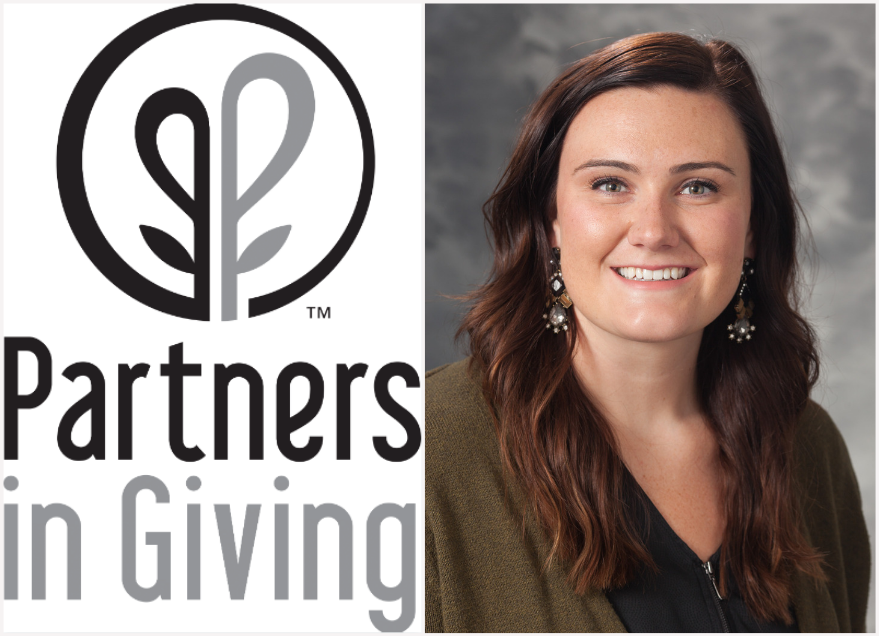 UWEmerMed's tweet photo. 🎉Kudos to our rockstar admin, Brianna Reichling, for being awarded the 2018 Partners in Giving Excellence Award🥇! This award recognizes her dedication/outstanding job in making the campaign a success. The campaign raised over $2.4M for 500+ orgs. statewide. Congrats, Bri! 🙌 https://t.co/XKxXEUpVAa