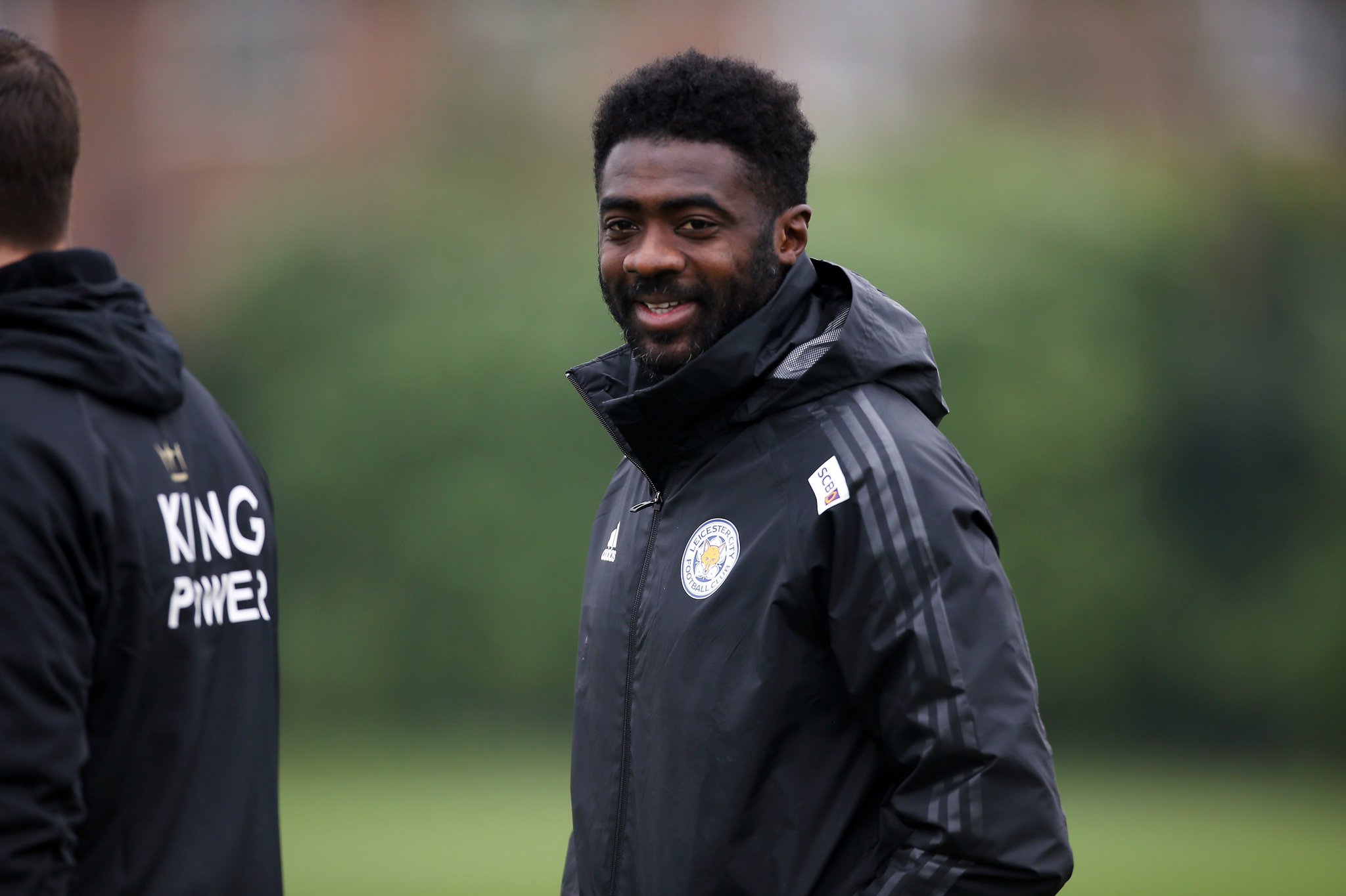 Happy 3  8  th birthday to first-team coach Kolo Toure!

Have a great day, Kolo! 