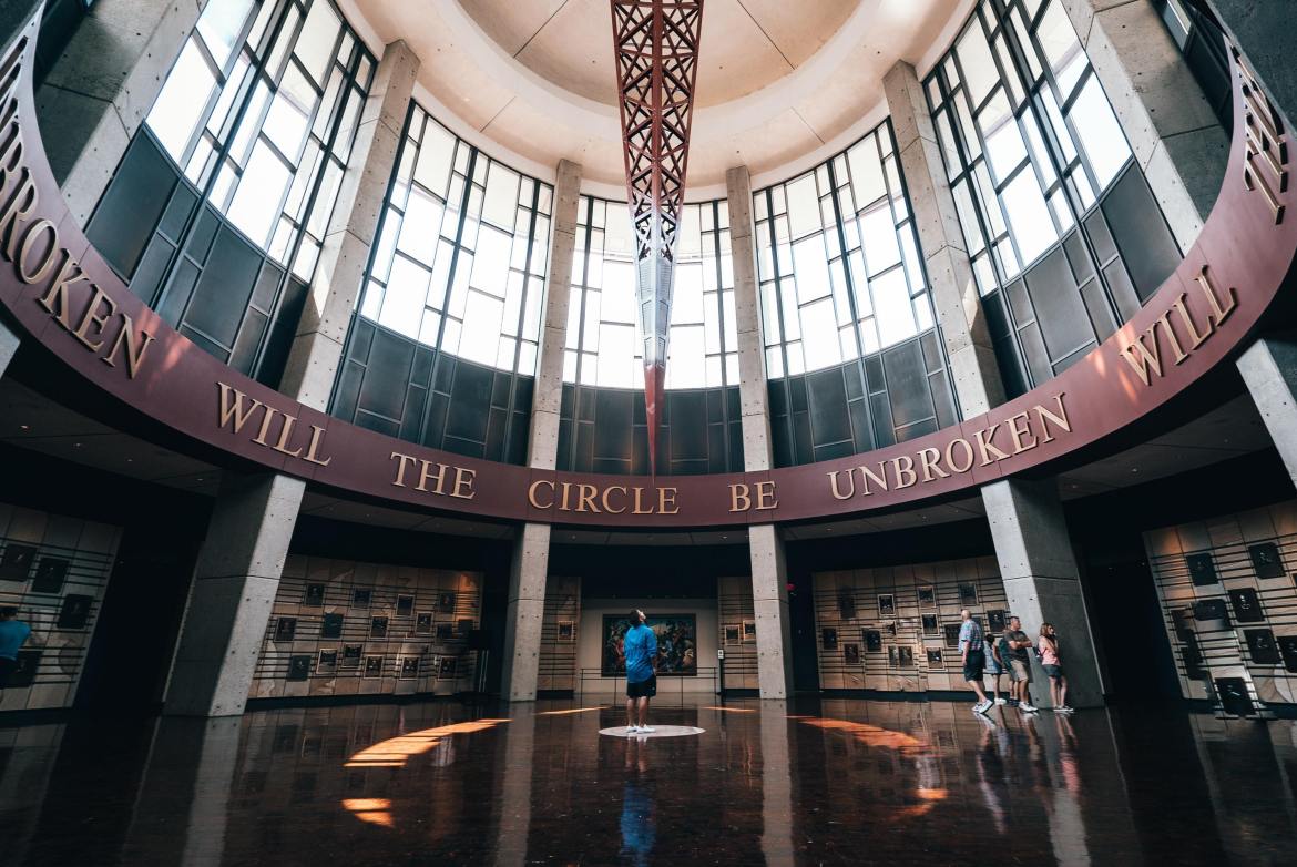 tt2travel's tweet photo. Find out how we spent our day at the @countrymusichof in Nashville! We consider it a MUST DO when you are visiting Music City!  https://t.co/LyqhSQBfrG #countrymusic #nashville #nashvilleblogger #countrymusichalloffame https://t.co/eq75Zwzqn8