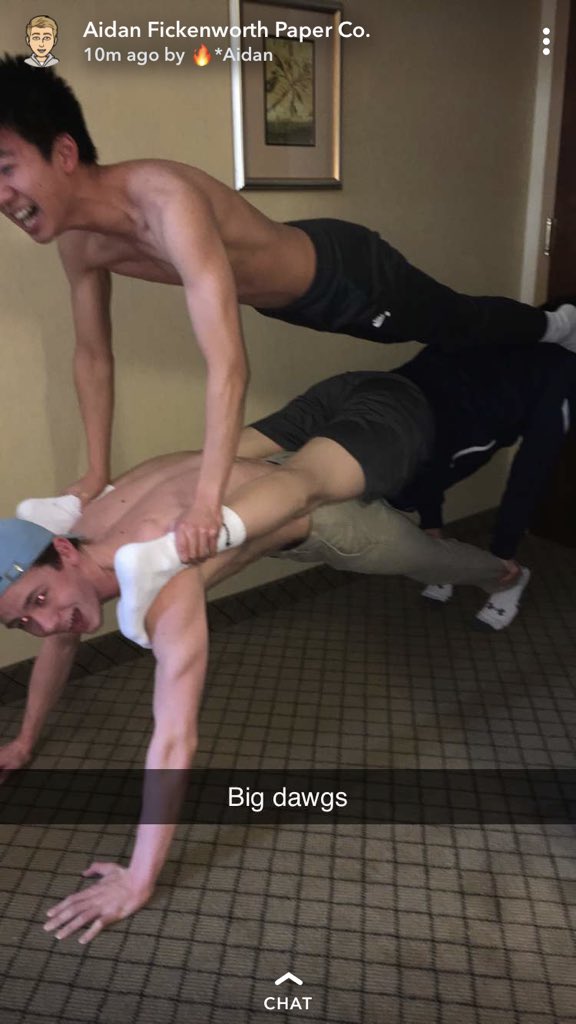 SatthewMu's tweet image. My butt hurts