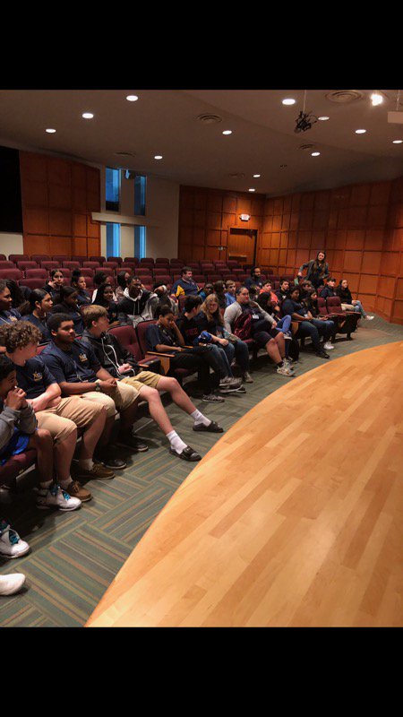 POLKAVID's tweet photo. Mr. Ellis took his dynamic Winter Haven HS 9th grade AVID students on an informative tour of Florida Southern College. They are looking forward to accomplishing their post-secondary goals! #AVIDGoals @winterhavenhs @CoachEllis40 https://t.co/D0A2Knonzg