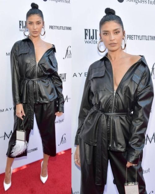 Grunde Streng koks leather celebrities on Twitter: "Leather fashion of celebrities  #leathersuit #jumpsuit | @justtnic was wearing this leather...  https://t.co/jeWNo9Jwg0 https://t.co/DlmaiuXFBF" / Twitter