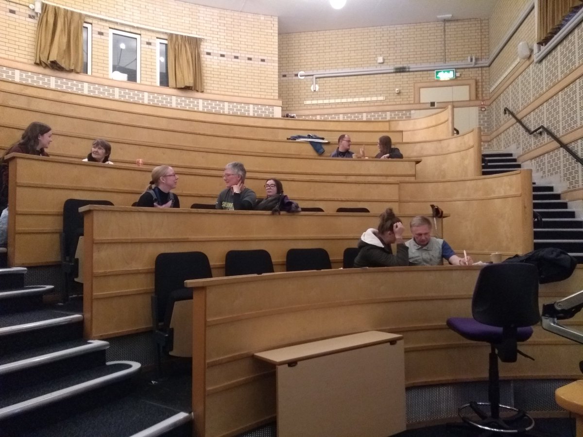 mdbixley's tweet photo. My last day of teaching year 1 conversation partner training 201819 - the placement is a great start to learning about adults with communication problems - I look forward to teaching you more about aphasia over the next two years #aphasia @DmuSlt @DMUHoSAHS @DMUSLTprogramme https://t.co/rPXaKxk8L6