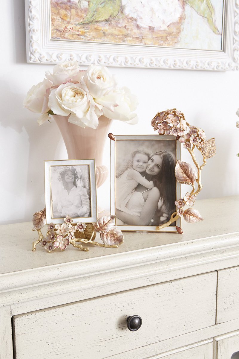 JayStrongwater's tweet photo. The perfect gift for her 🌸
#JayStrongwater #mothersday https://t.co/sgadvHCZMr