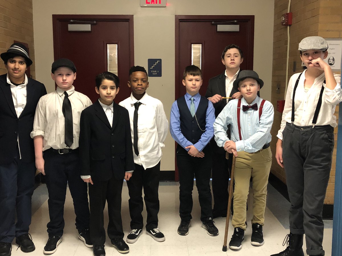 Mrs. Wiedenmann tweet media