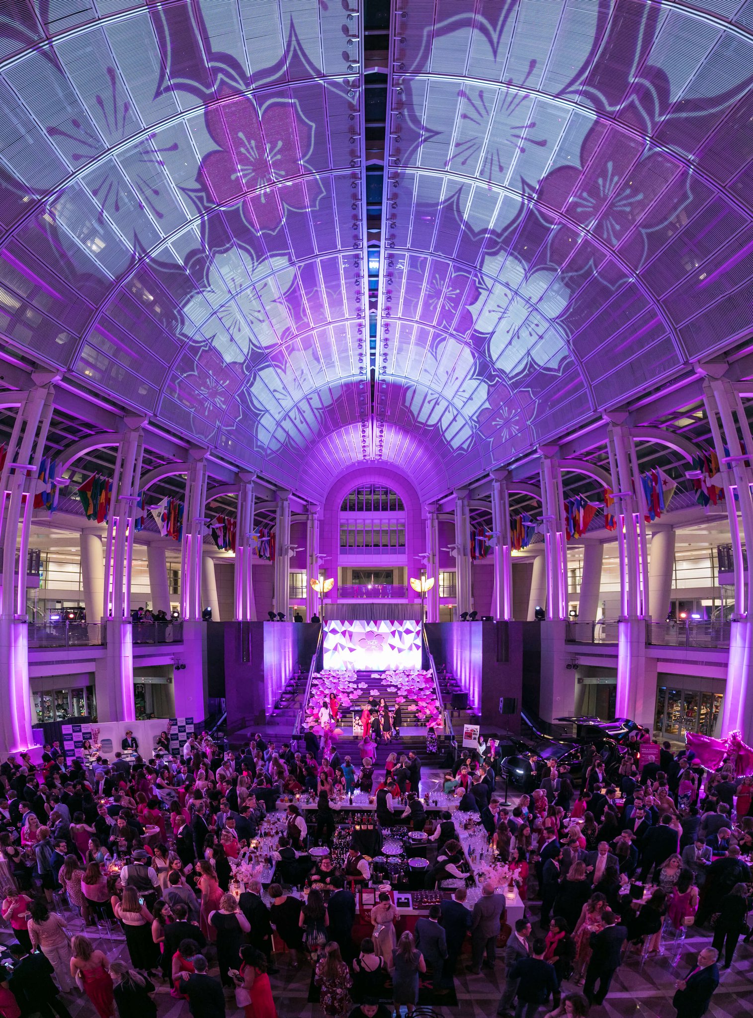 #PinkTieParty is THIS Fri 3/22 @ #RRBITC! Partying for a good cause- all proceeds benefit @CherryBlossFest’s mission to promote the beauty of nature & intl friendship through yr round programs & events. Break out your finest pink attire & grab your 🎟️now: bit.ly/2E4Naum