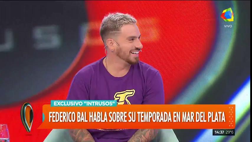 AmericaTV's tweet photo. ¡AHORA! En @intrusos con @rialjorge - Nos visita @BalFederico
¡Comenten con #FedeBalEnIntrusos
#EnAmerica 📺 - https://t.co/m1Mo3fzhe7 📲🖥 https://t.co/yOaA0JN78D