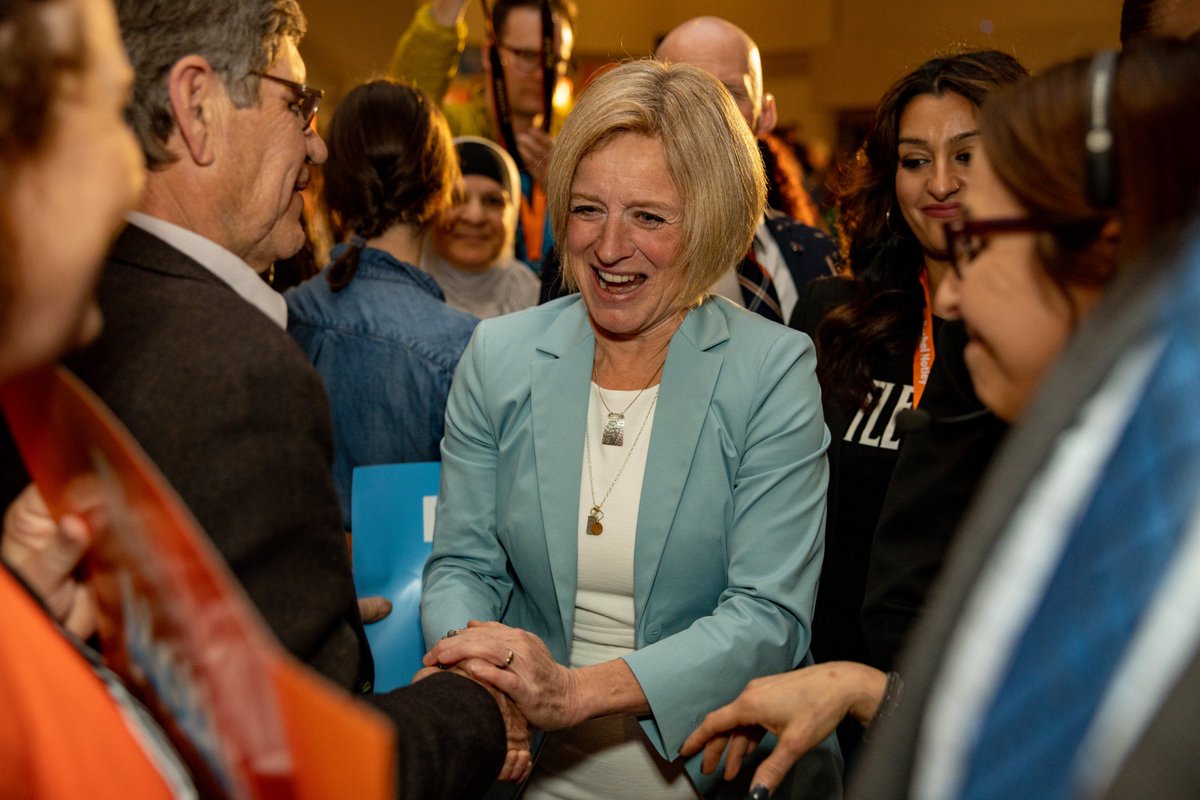 RachelNotley's tweet photo. Alberta is my home. It's where I grew up. It’s where we raised our family. 
It’s an honour to serve our province. 
From cutting child poverty in half, to adding 4,000 nurses, we've done a lot to make life better. 
But there's more to do &amp; I won't stop fighting.
#ableg https://t.co/zaF82o6FSE