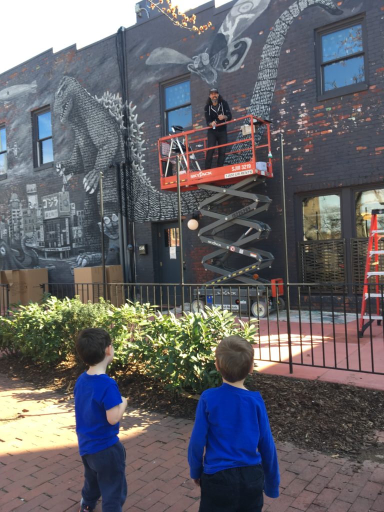 Back to the Good!! 'I want to give a shout out to the owner of Zeppelin and the amazing artist Patrick Owens - they made this little boy’s monster dreams come true.”
popville.com/2019/03/zeppel…