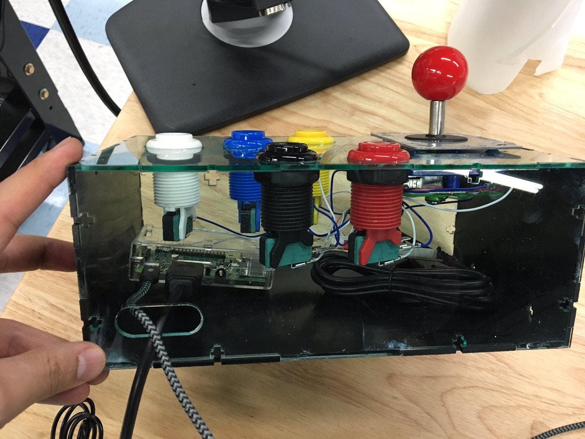 GrbyDmrtrk's tweet photo. Made a #lasercut box for the @SparkFunEDU #PiRetroCade @Raspberry_Pi #coding #InnovationLabTx #STEMSOS #makerspace #makered https://t.co/nRrGiENgvI