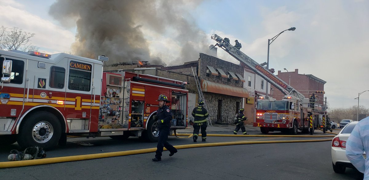 cfdlocal788's tweet photo. CFD 1 Platoon operating at the Old Talk of The Town in Camden on Broadway and Kaighns Avenue #PFANJOnTheJob #pafanj https://t.co/feMMdfHCVS